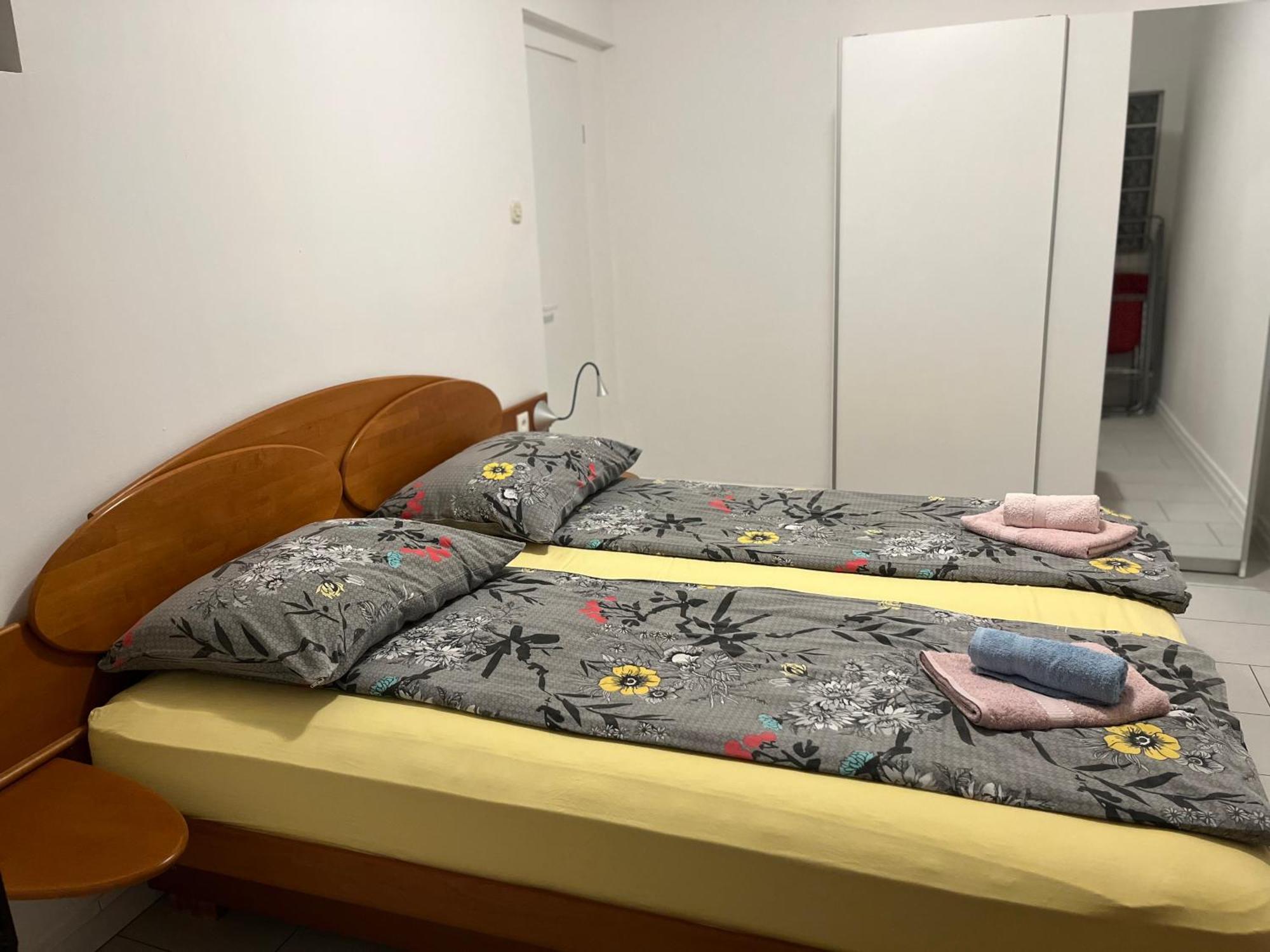 Apartmani Milokanovic Funtana Eksteriør billede